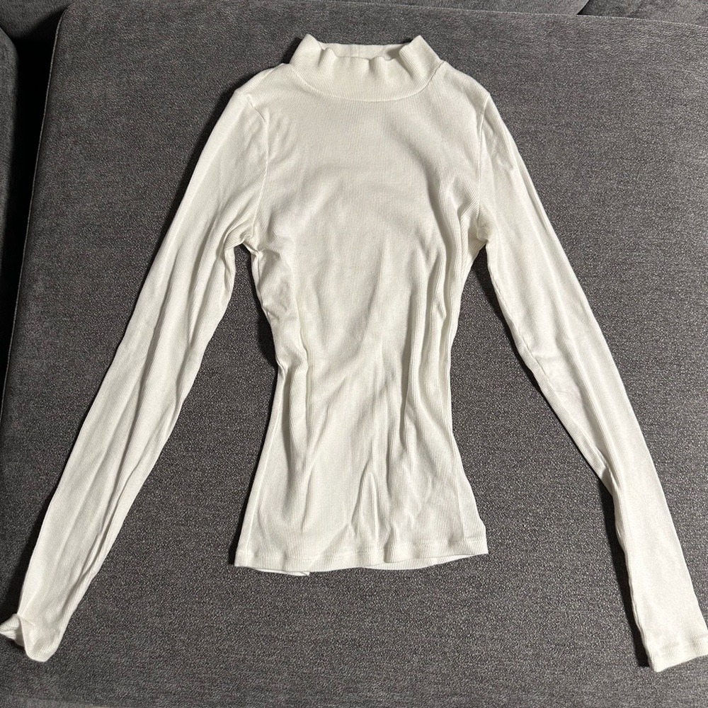 Hollister White Fitted Ribbed Long Sleeve Top